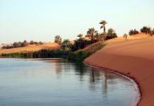 A la découverte du Lac Ounianga, le défi d’un voyage différent