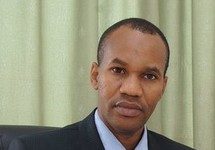 Pourquoi Mamadou Ibra Kane, Alassane Samba Diop et Assane Gueye ne peuvent pas céder leurs places aux jeunes journalistes du groupe Futurs Medias !!!